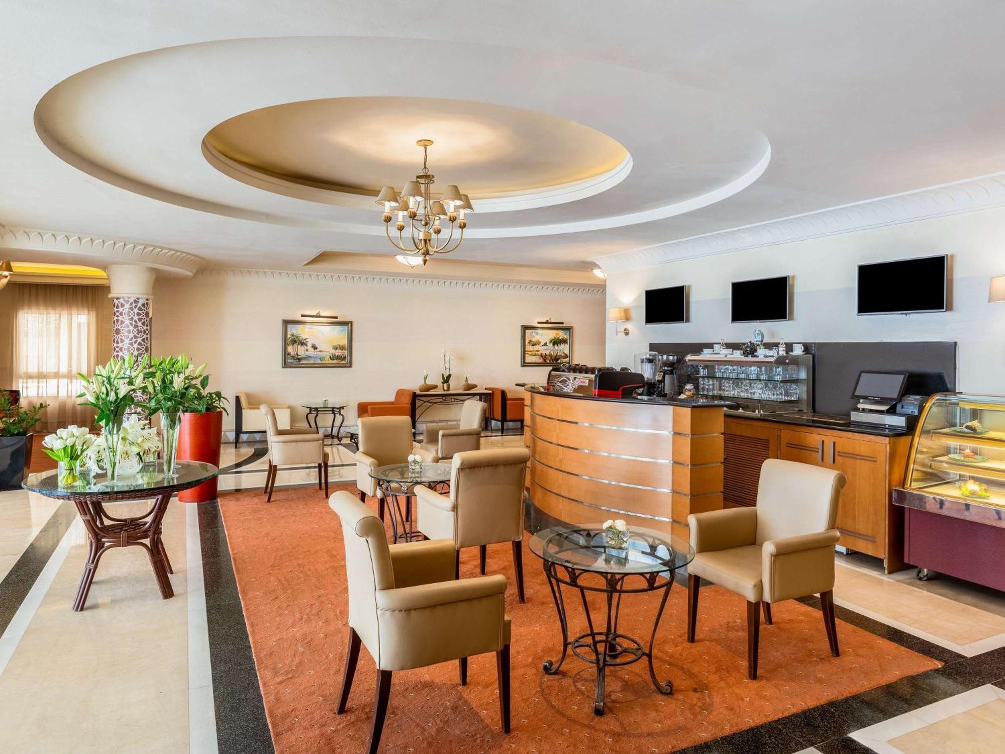 Moevenpick Hotel Dauhá Exteriér fotografie